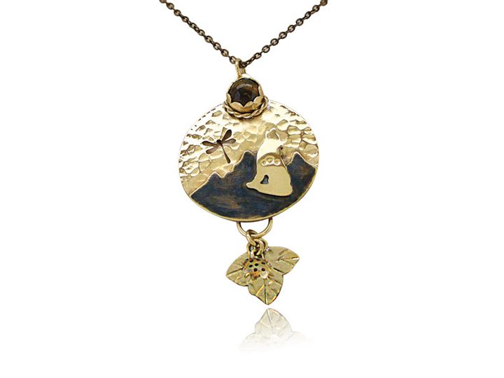 Ogrlica-Cuvari-nasledja-bez-pozadine-horizontalna